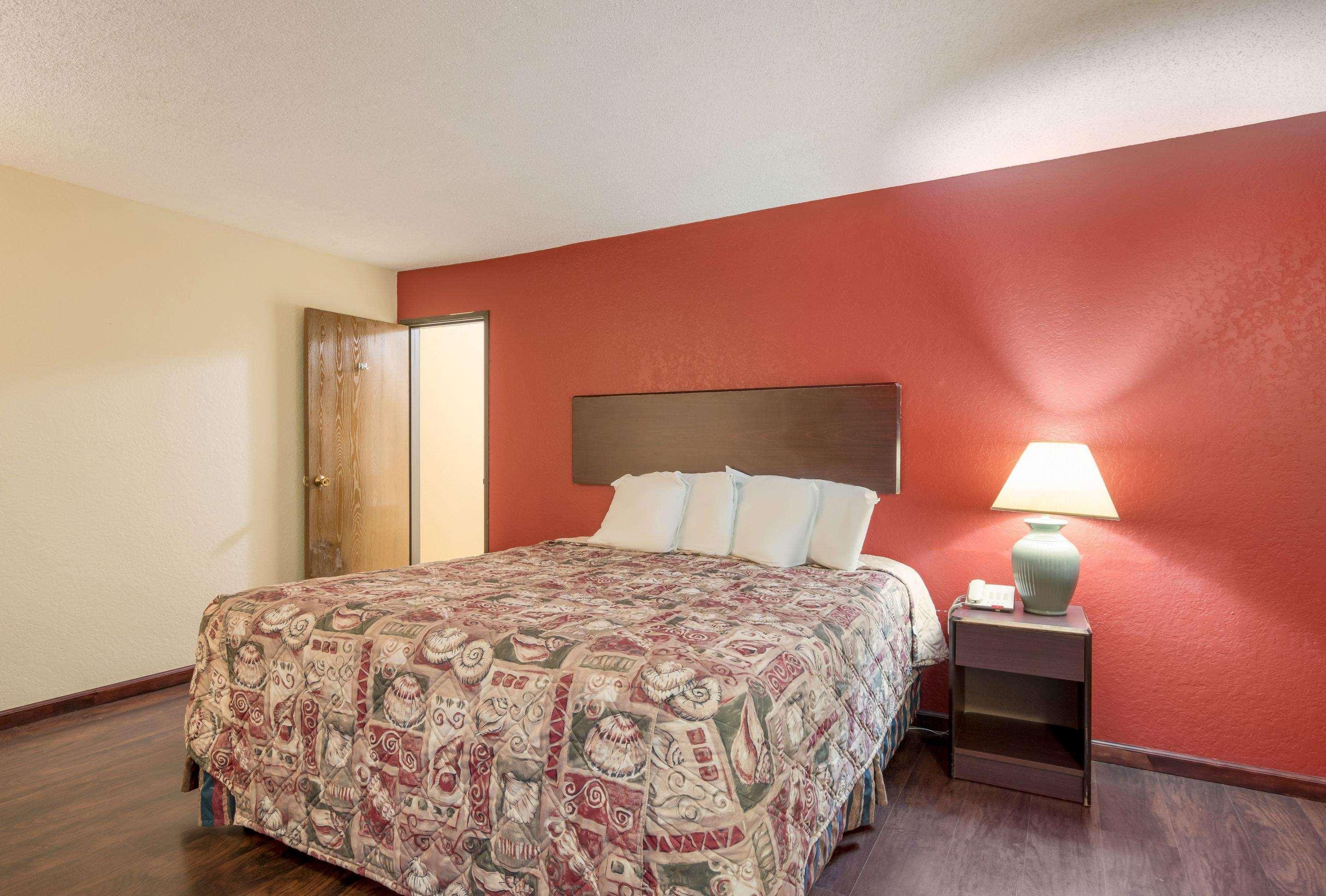 Rodeway Inn Benton Extérieur photo